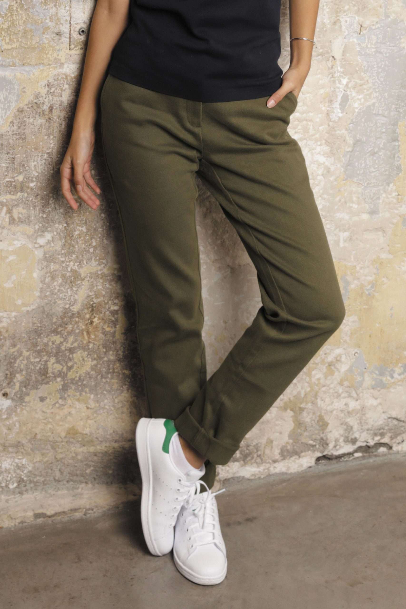 pantalon-uniformidad-verde-hombre-2